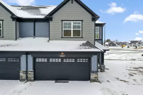 10527 Harbor Ln N, Maple Grove, MN 55369