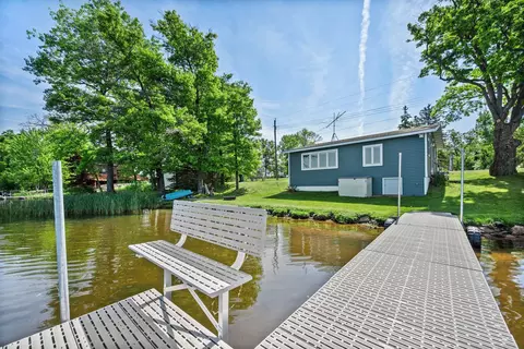 777 Us Highway 63, Clayton, WI 54004