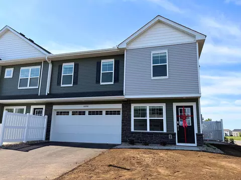 14998 Adare Way, Rosemount, MN 55068