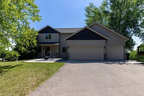 863 Florida St SW, Lonsdale, MN 55046