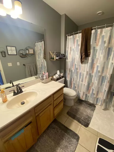 Bath - 428 6th Ct SE, Dover, MN 55929 photo 1 of 2