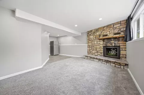 Living - 304 6th Ave SE, Barnesville, MN 56514 photo 2 of 3