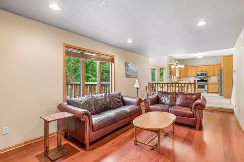 Living - 1405 Landsdown Rd, Buffalo, MN 55313 photo 1 of 5