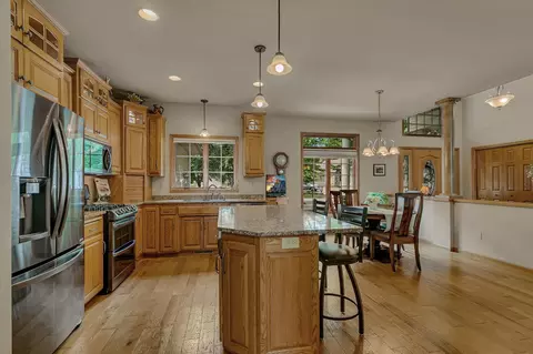 Kitchen - 2012 Temminck Rd, Saint Cloud, MN 56301 photo 3 of 5