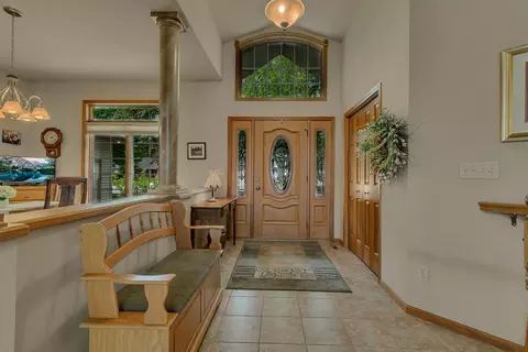 Entry Way - 2012 Temminck Rd, Saint Cloud, MN 56301 photo 3 of 6