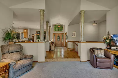Entry Way - 2012 Temminck Rd, Saint Cloud, MN 56301 photo 1 of 6