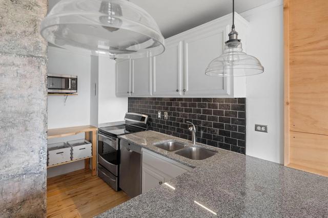 19 S 1st St #B2706, Minneapolis, MN 55401