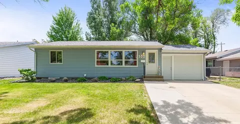 105 8th Ave E, West Fargo, ND 58078