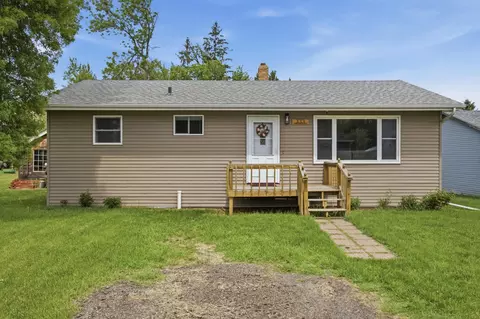 333 3rd Ave E, Hunter, ND 58048
