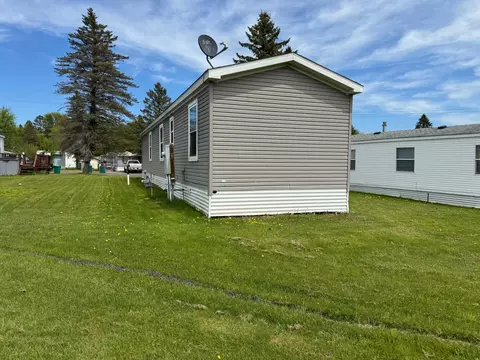 Exterior - 8 Holt Dr, Duluth, MN 55808 photo 3 of 3