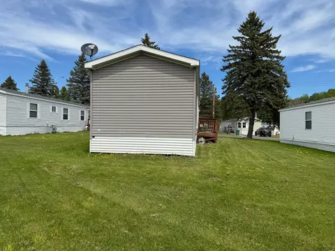 Exterior - 8 Holt Dr, Duluth, MN 55808 photo 2 of 3