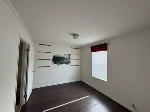 Bedroom - 8 Holt Dr, Duluth, MN 55808 photo 3 of 3