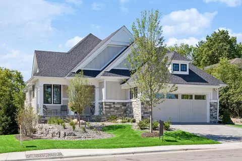264 Wayzata Blvd E, Wayzata, MN 55391