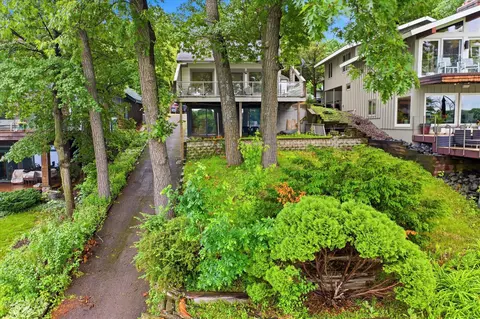 Exterior - 5510 Maple Heights Rd, Excelsior, MN 55331 photo 3 of 11