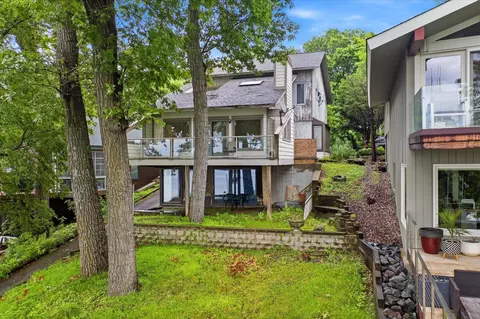 Exterior - 5510 Maple Heights Rd, Excelsior, MN 55331 photo 4 of 11
