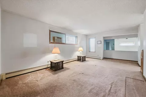 Living - 5510 Maple Heights Rd, Excelsior, MN 55331 photo 4 of 7