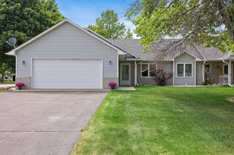 200 Rosewood Ave NW, Isanti, MN 55040