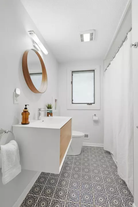 Bath - 10348 Upton Ave S, Bloomington, MN 55431 photo 1 of 3