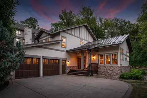 1423 June Ave S, Golden Valley, MN 55416