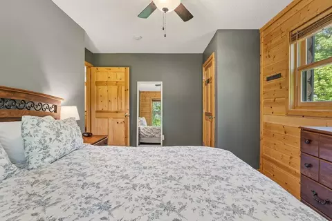 Bedroom - 18541 Golf Cir, Garrison, MN 56450 photo 6 of 8