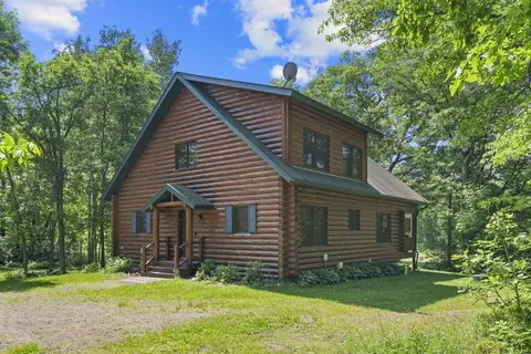 Exterior - 18541 Golf Cir, Garrison, MN 56450 photo 2 of 6