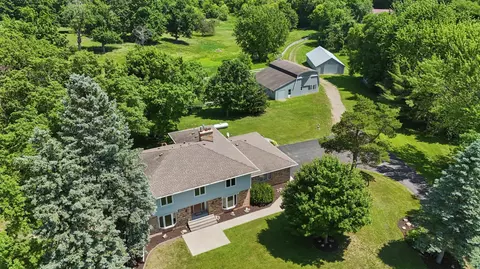 1350 Co Rd 92, Maple Plain, MN 55359