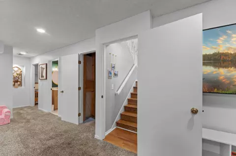 Entry Way - 899 Park Knoll Dr, Eagan, MN 55123 photo 1 of 1