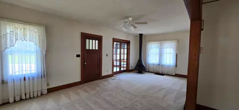 Living - 212 E 5th St, Albert Lea, MN 56007 photo 3 of 3