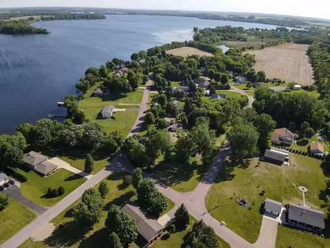 View/Area - 5414 Elkton Trl, Faribault, MN 55021 photo 10 of 16