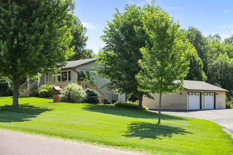 Exterior - 5414 Elkton Trl, Faribault, MN 55021 photo 5 of 21