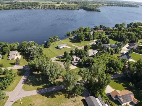 View/Area - 5414 Elkton Trl, Faribault, MN 55021 photo 8 of 16