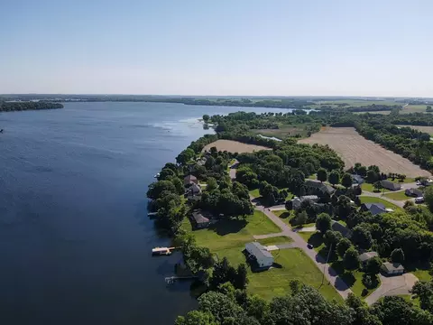 View/Area - 5414 Elkton Trl, Faribault, MN 55021 photo 2 of 16