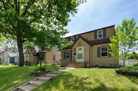 1734 Arlington Ave E, Saint Paul, MN 55106