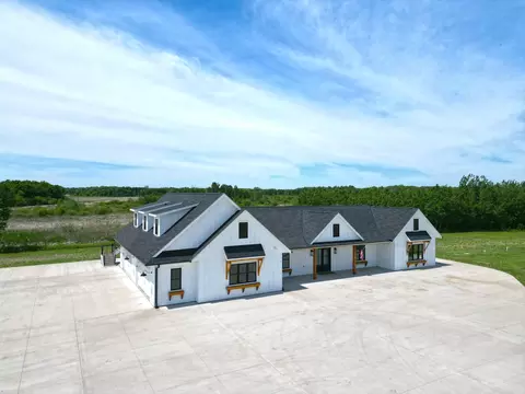 1383 120th St NE, Monticello, MN 55362