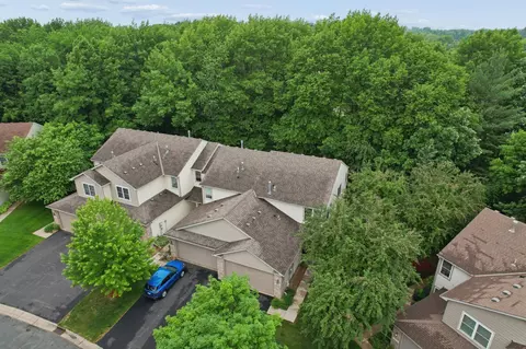 8011 Everest Ln N, Maple Grove, MN 55311