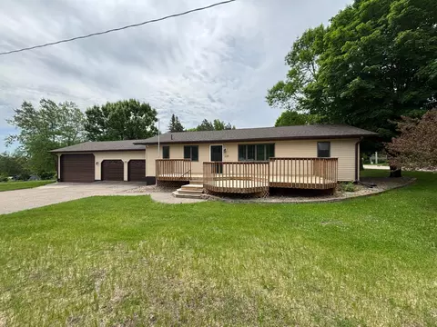 338 Abbott St W, Eagle Bend, MN 56446