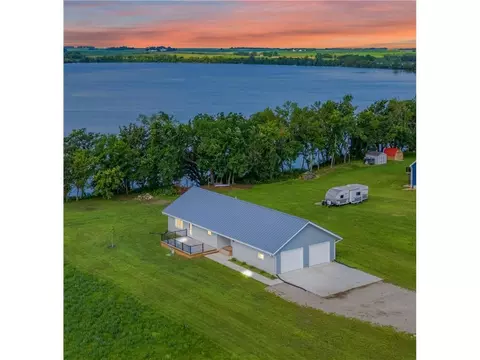 22 Jayvee Ln, Garvin, MN 56132