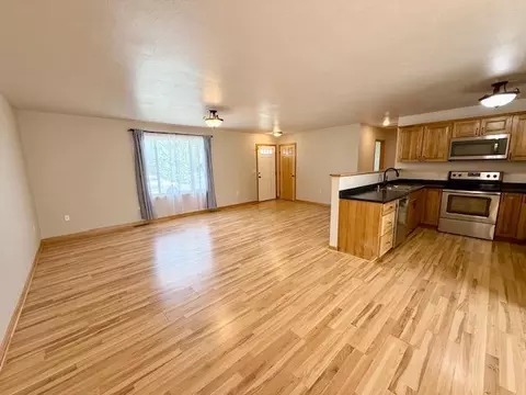 Living - 822 9th Ave SW, Perham, MN 56573 photo 3 of 5