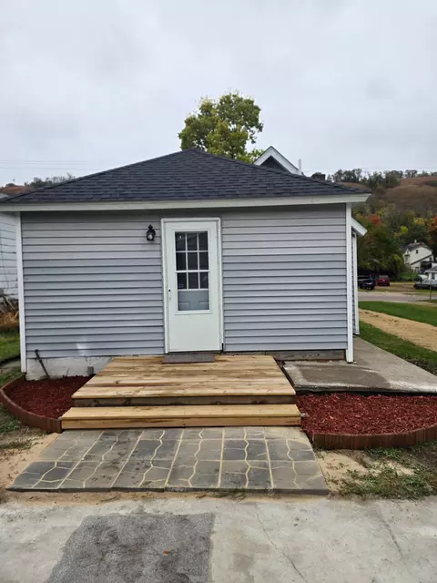 225 E 5th St, Red Wing, MN 55066 photo 6