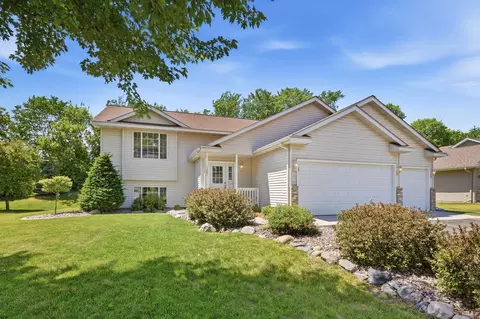 1301 Roberts Rd, Buffalo, MN 55313