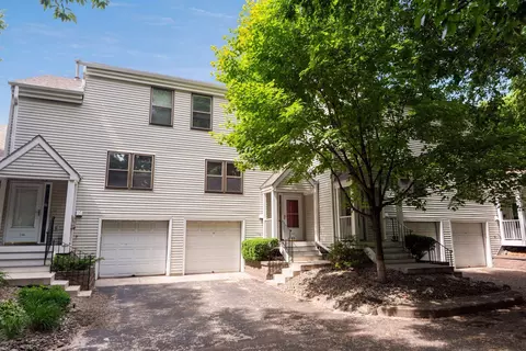244 3rd Ave NE, Minneapolis, MN 55413