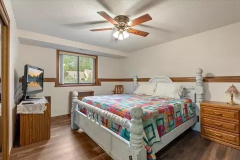 Bedroom - 16715 Paul Rd, Brainerd, MN 56401 photo 5 of 5