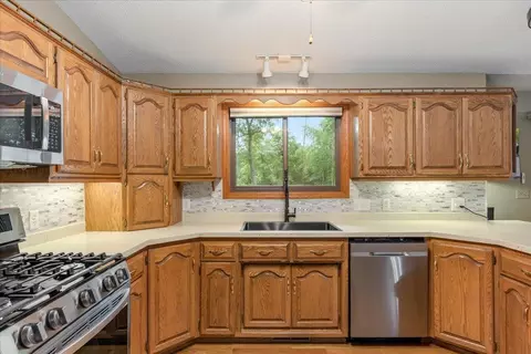 Kitchen - 16715 Paul Rd, Brainerd, MN 56401 photo 2 of 3