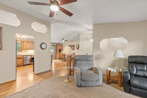 Entry Way - 16715 Paul Rd, Brainerd, MN 56401 photo 1 of 5