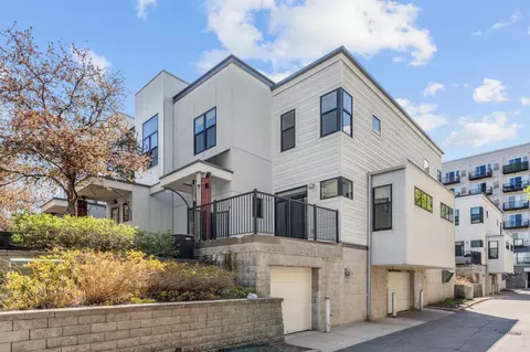 2818 Aldrich Ave S #105, Minneapolis, MN 55408