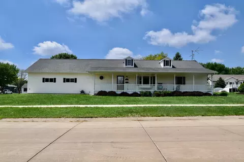 403 13th Ave NE, Sibley, IA 51249