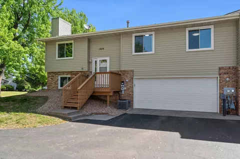 Exterior - 1264 Deercliff Ln, Eagan, MN 55123 photo 2 of 13