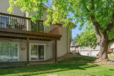 Exterior - 1264 Deercliff Ln, Eagan, MN 55123 photo 13 of 13