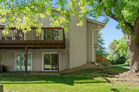 Exterior - 1264 Deercliff Ln, Eagan, MN 55123 photo 6 of 13