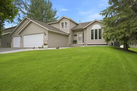 12140 Jonquil St NW, Coon Rapids, MN 55433